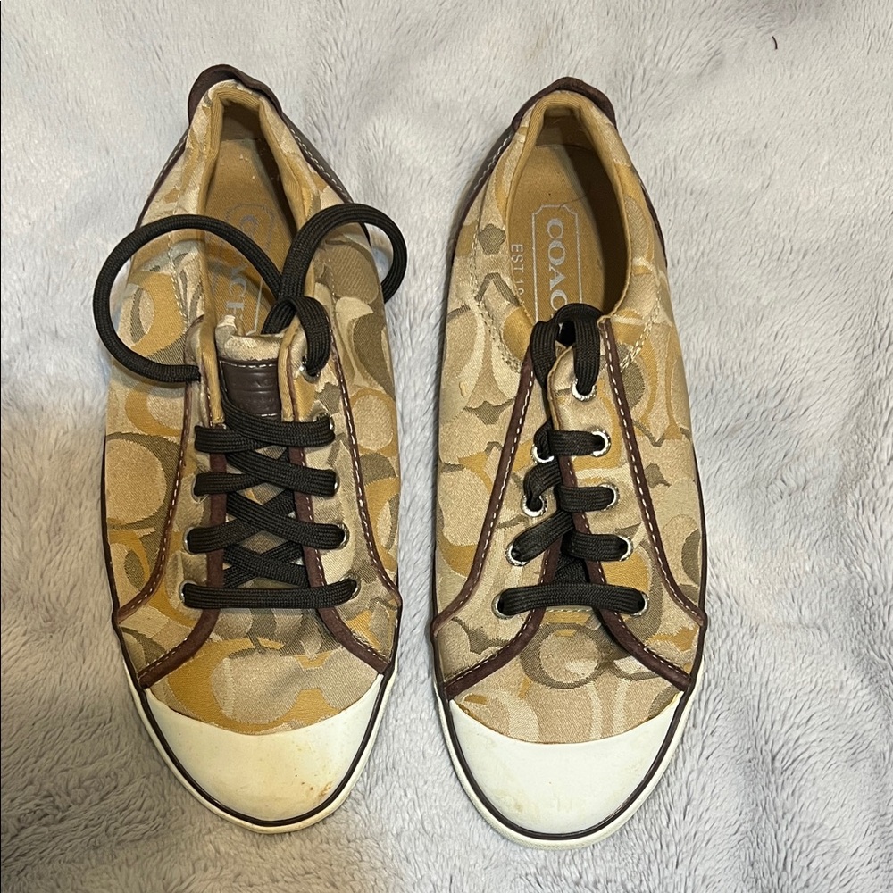 Coach Tan and Brown Lace-Up Sneakers